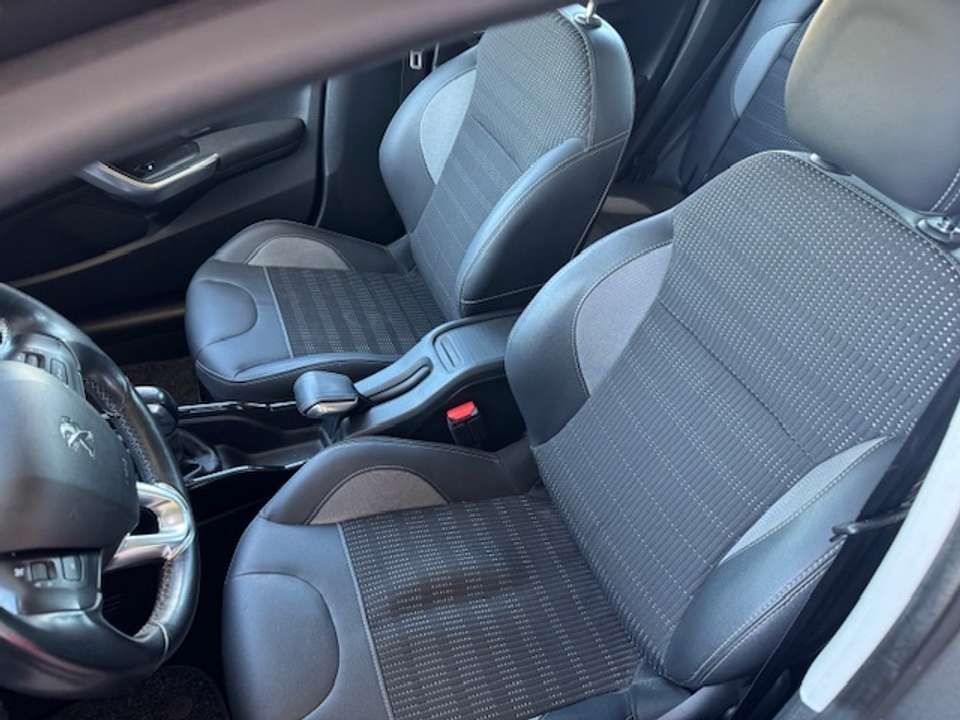 Peugeot 2008 - Imagem 8