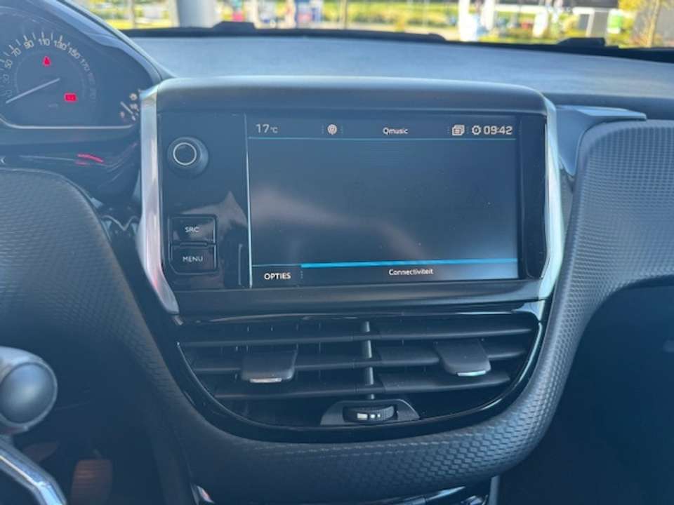 Peugeot 2008 - Imagem 14