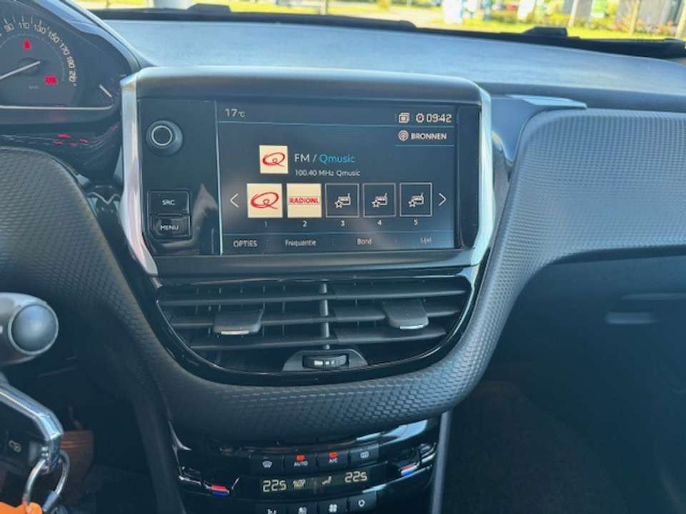 Peugeot 2008 - Imagem 15