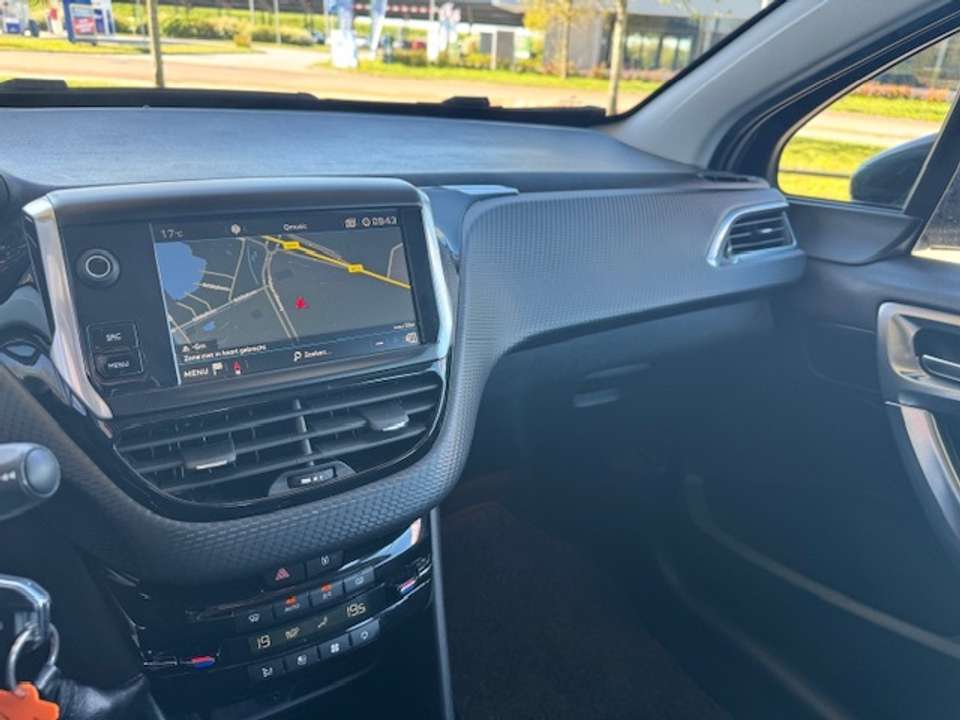 Peugeot 2008 - Imagem 19