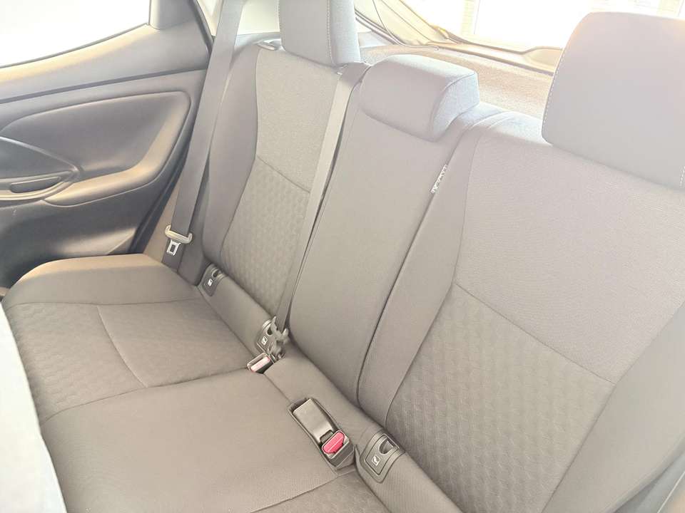 Toyota Yaris - Imagem 12