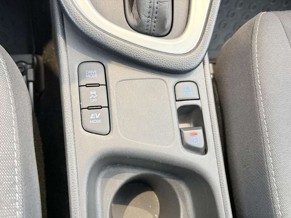 Toyota Yaris - Imagem 19