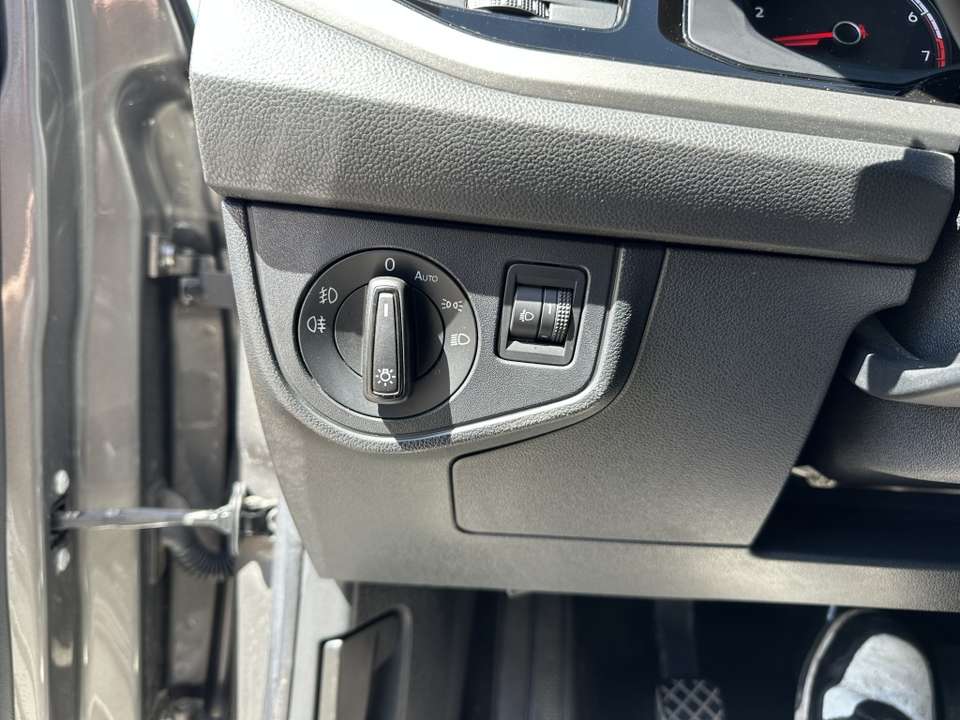 Volkswagen Polo - Imagem 13