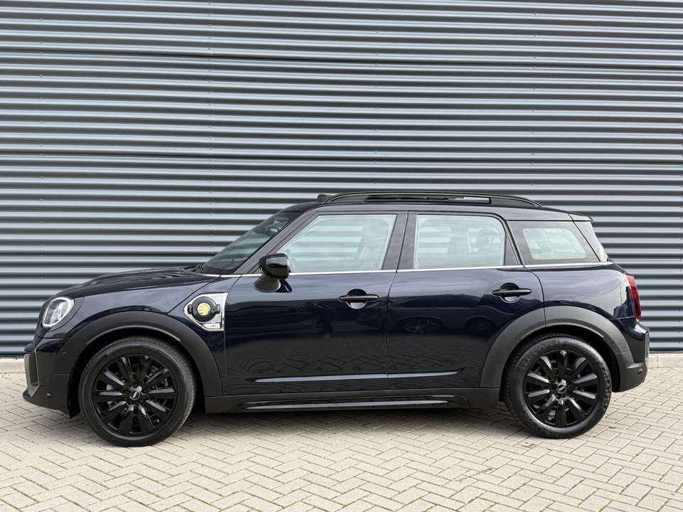 MINI Cooper SE Countryman - Imagem 4