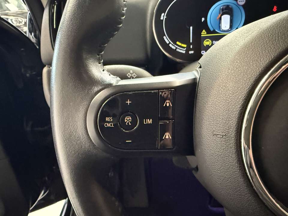 MINI Cooper SE Countryman - Imagem 11