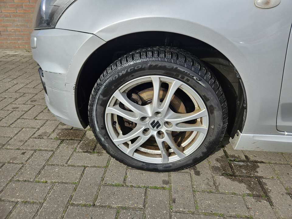 Suzuki Swift - Imagem 5