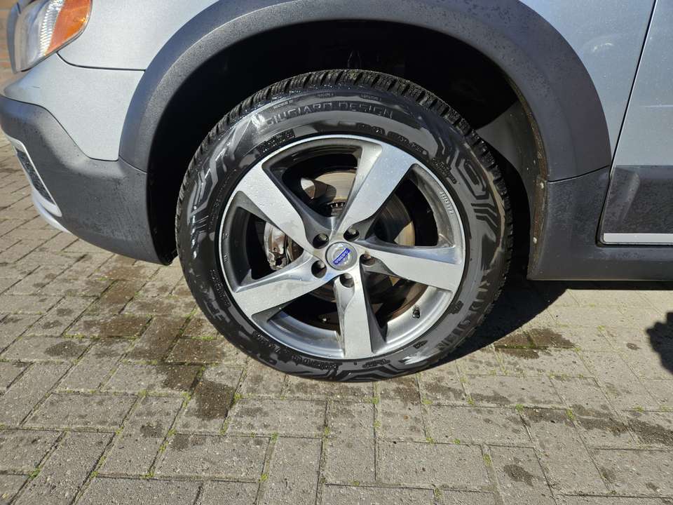 Volvo XC70 - Imagem 5