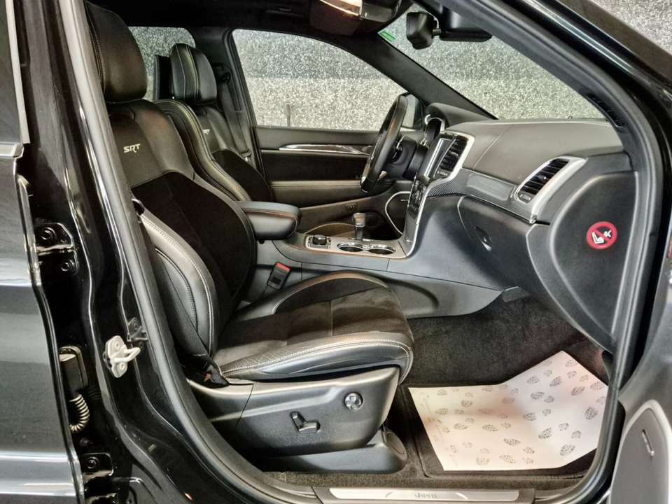 Jeep Grand Cherokee - Imagem 4