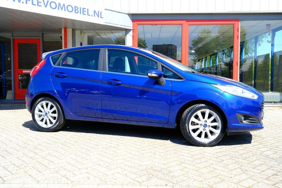 Ford Fiesta - Imagem 4