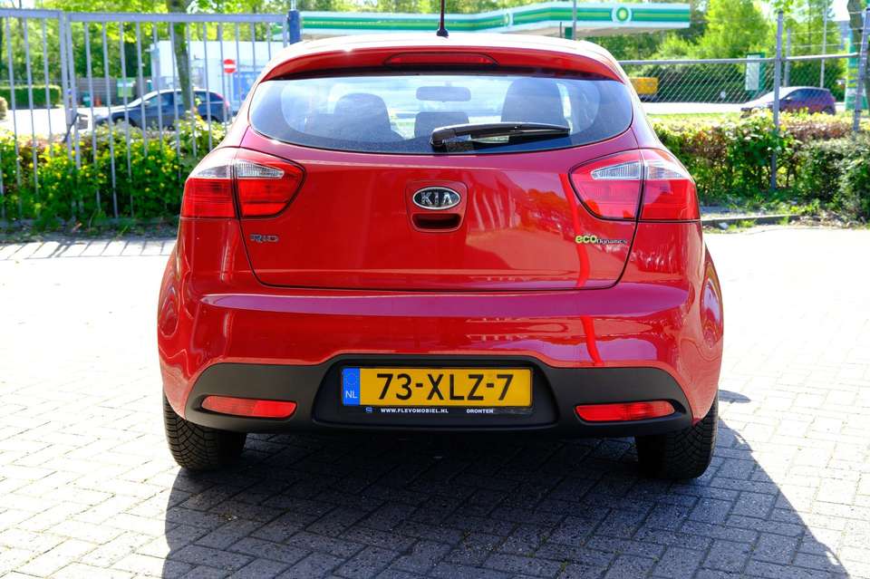 Kia Rio - Imagem 8