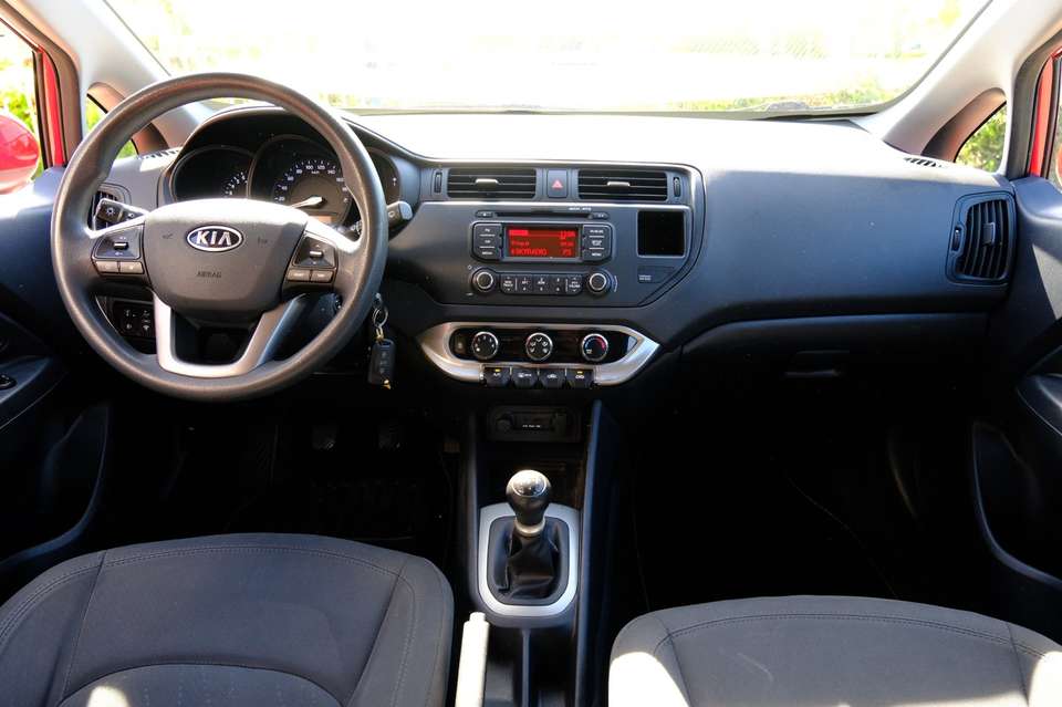 Kia Rio - Imagem 11
