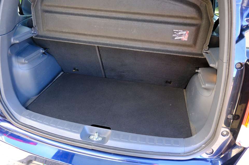 Mitsubishi Colt - Imagem 10