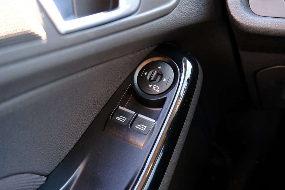 Ford Fiesta - Imagem 20