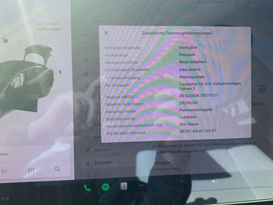 Tesla Model 3 - Imagem 13