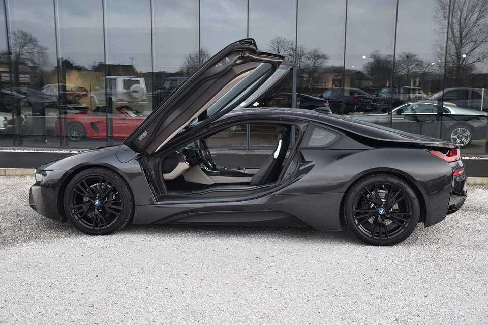 BMW i8 - Imagem 9