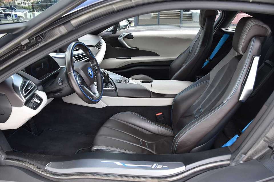 BMW i8 - Imagem 11