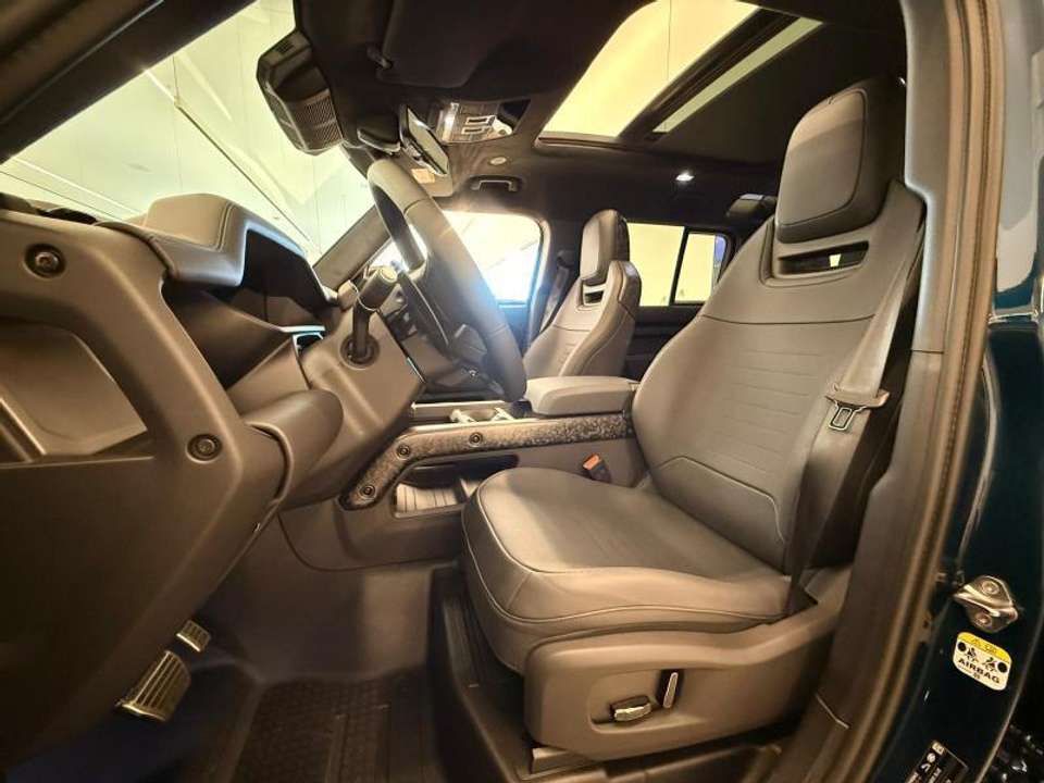 Land Rover Defender - Imagem 8