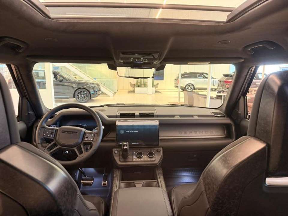 Land Rover Defender - Imagem 10