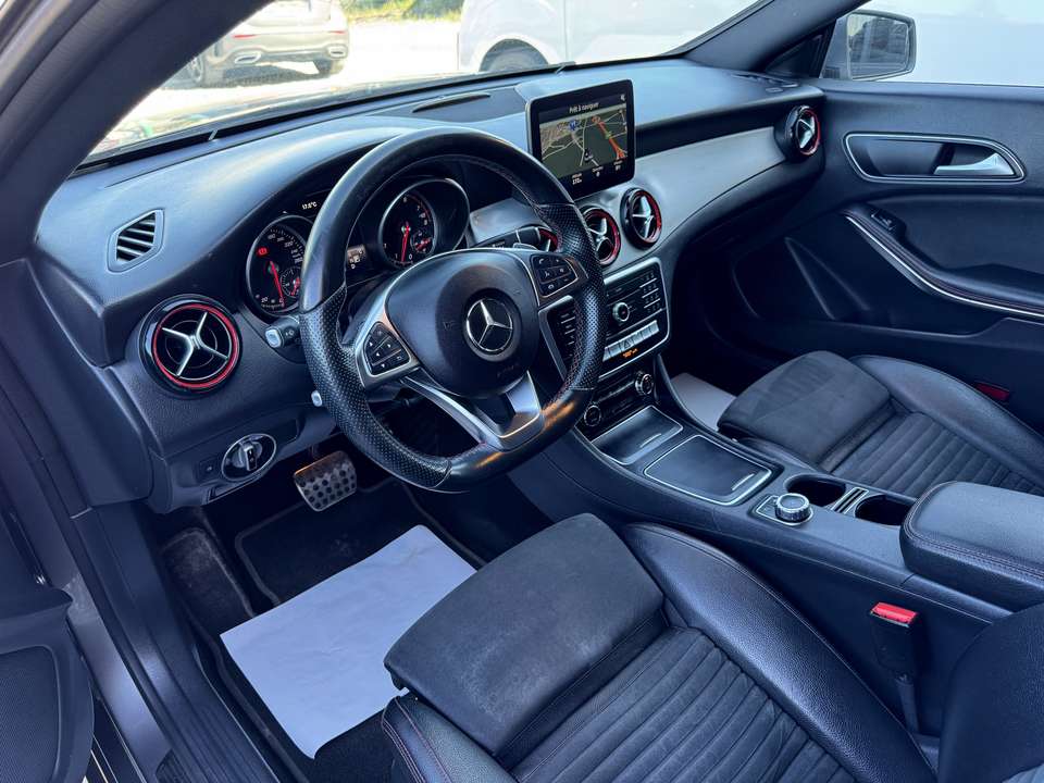 Mercedes-Benz CLA 250 - Imagem 14