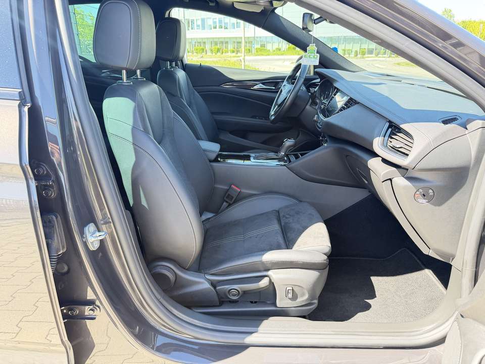 Opel Insignia - Imagem 12