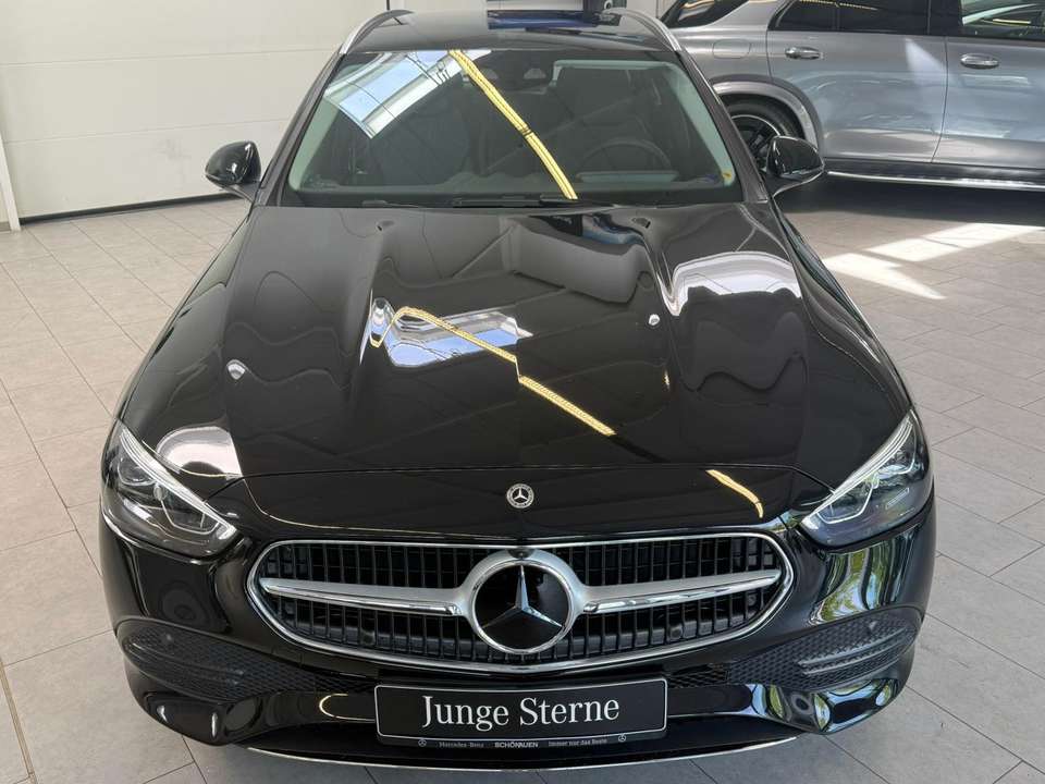 Mercedes-Benz C 220 - Imagem 2