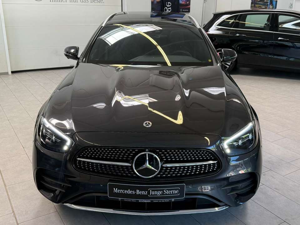 Mercedes-Benz E 220 - Imagem 2