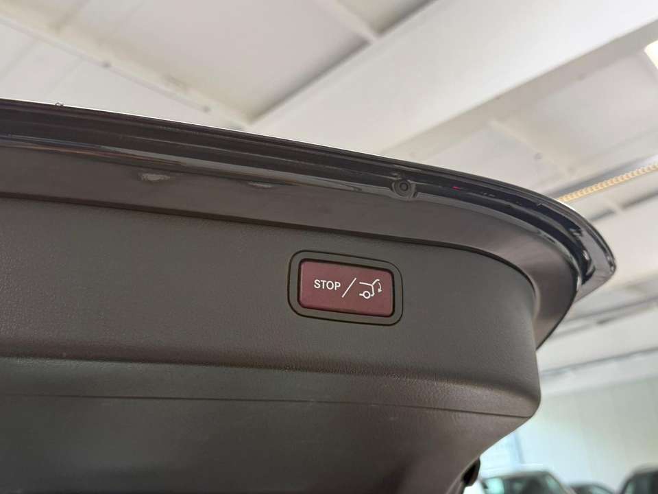 Mercedes-Benz C 220 - Imagem 7