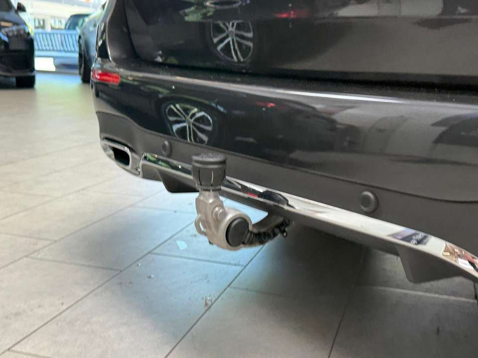 Mercedes-Benz E 220 - Imagem 10