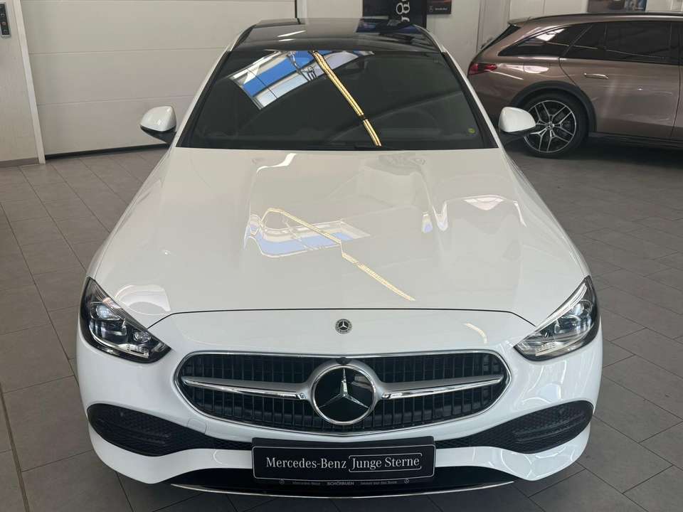 Mercedes-Benz C 180 - Imagem 2