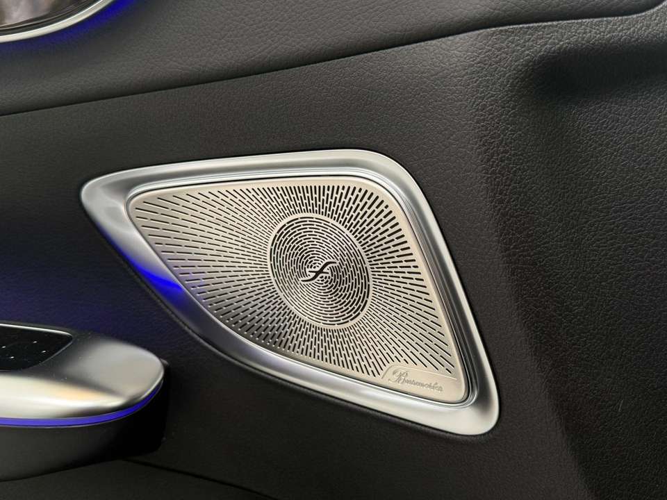 Mercedes-Benz C 180 - Imagem 12