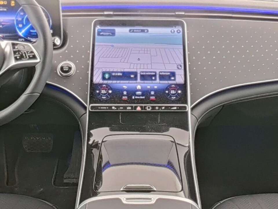 Mercedes-Benz EQE 350 - Imagem 4