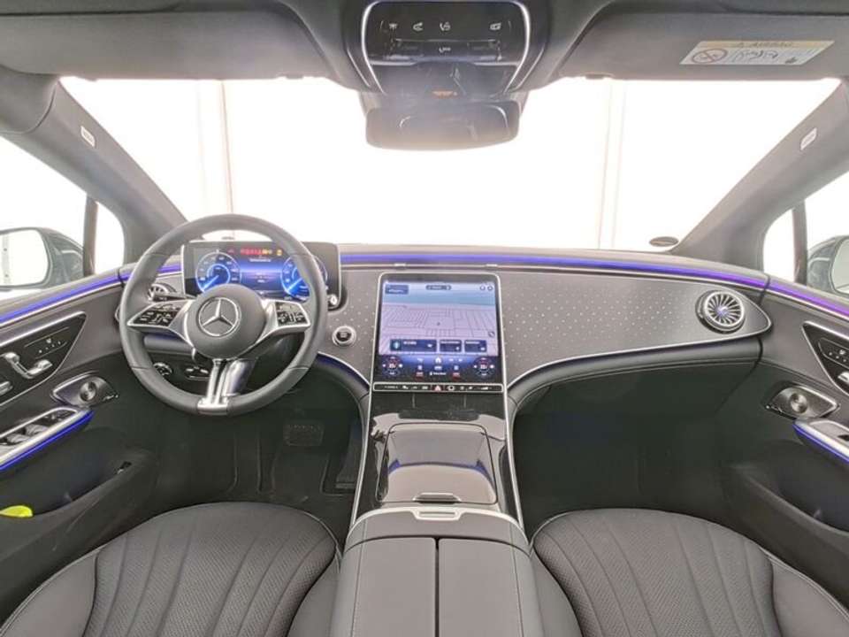 Mercedes-Benz EQE 350 - Imagem 6