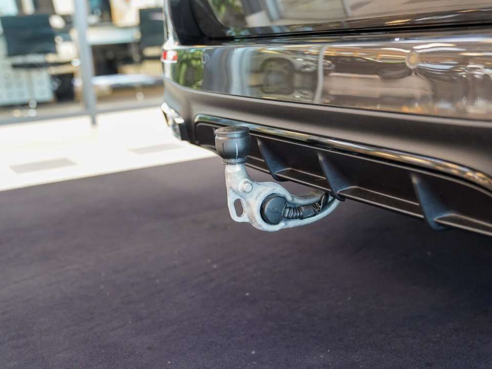 Mercedes-Benz E 220 - Imagem 6