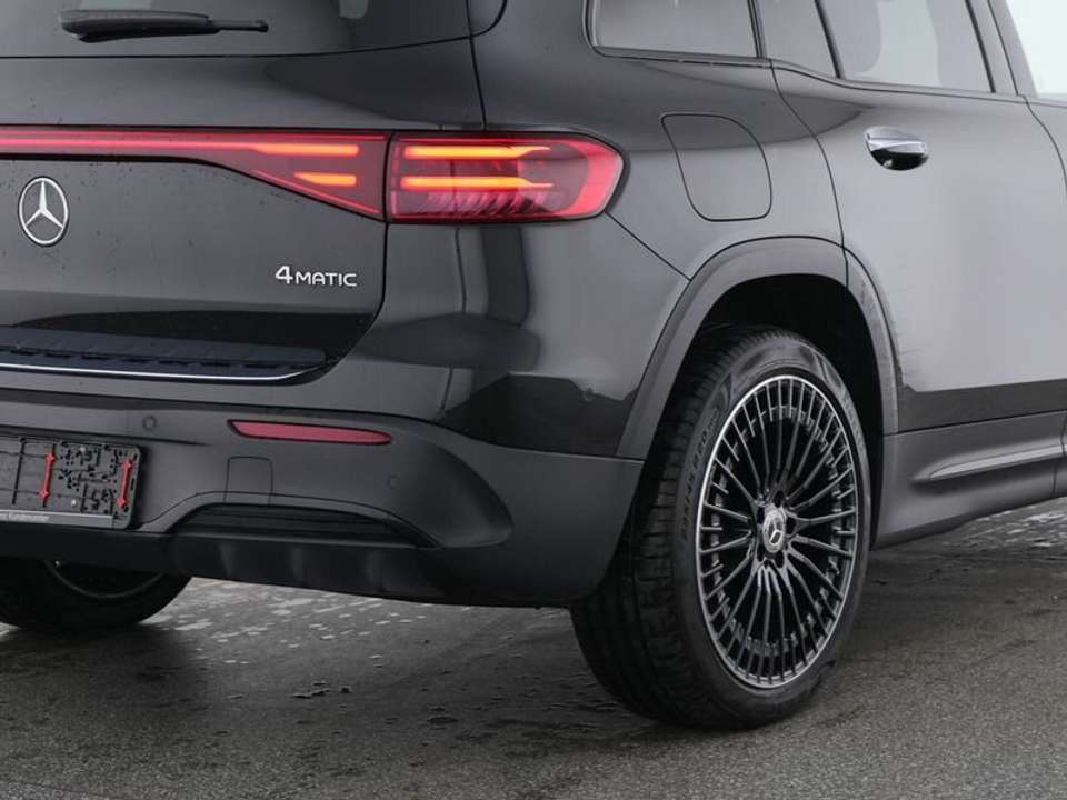 Mercedes-Benz EQB 300 - Imagem 9