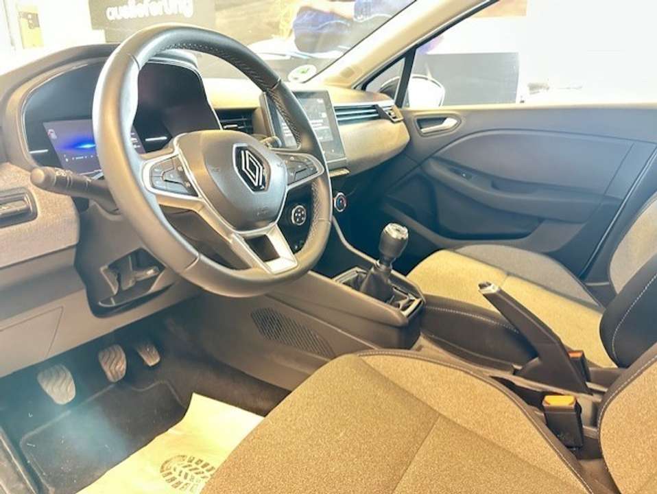 Renault Clio - Imagem 12