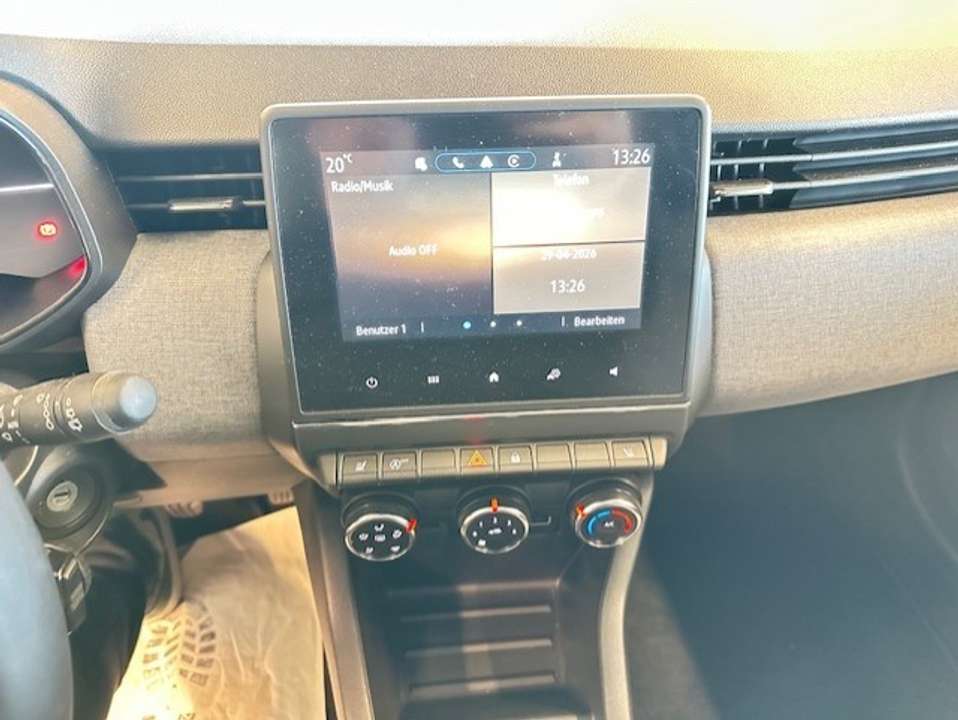 Renault Clio - Imagem 14