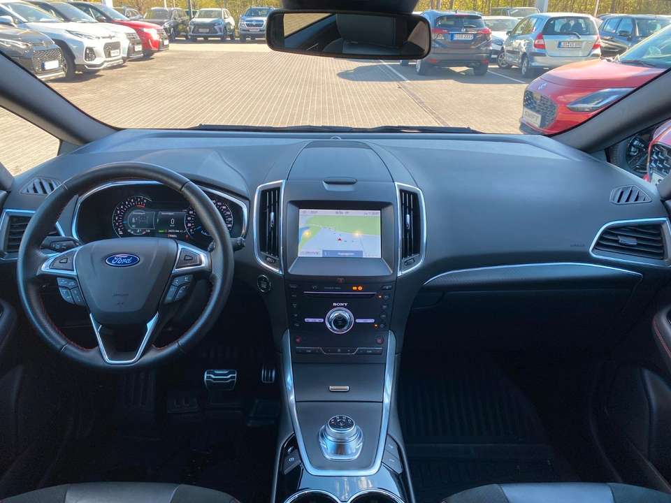 Ford S-Max - Imagem 8