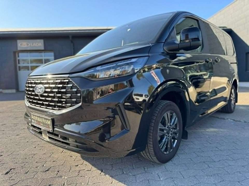 Ford Tourneo Custom - Imagem 9