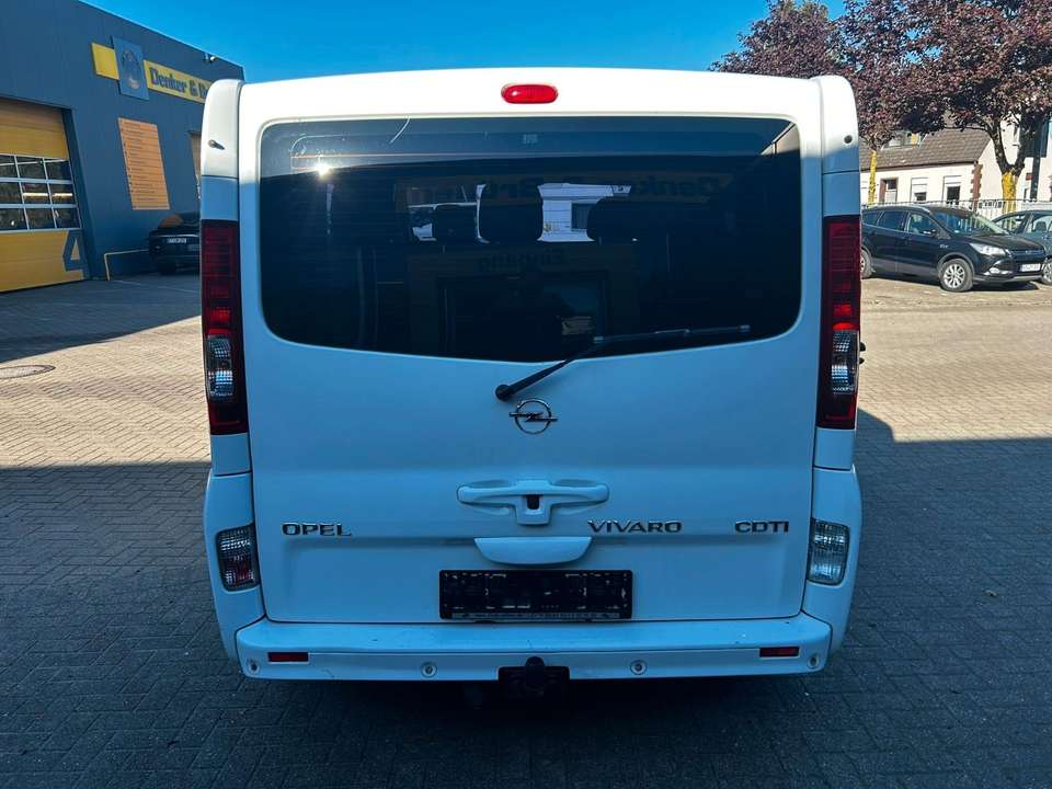 Opel Vivaro - Imagem 6