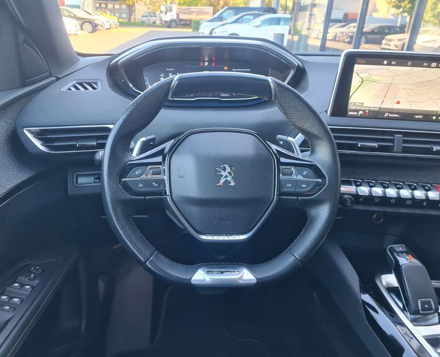 Peugeot 3008 - Imagem 12