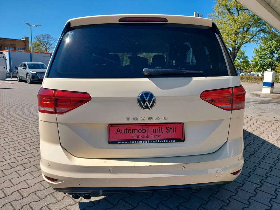 Volkswagen Touran - Imagem 6