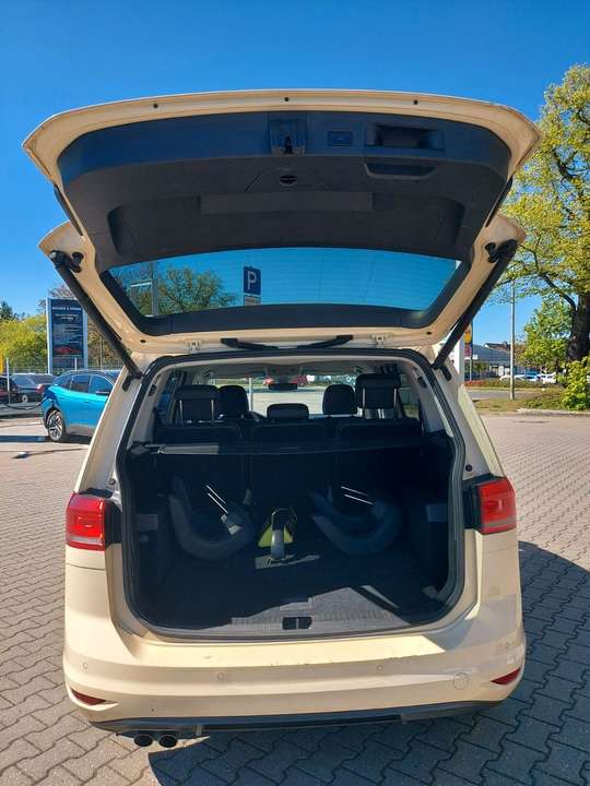 Volkswagen Touran - Imagem 7