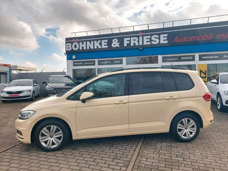 Volkswagen Touran - Imagem 8