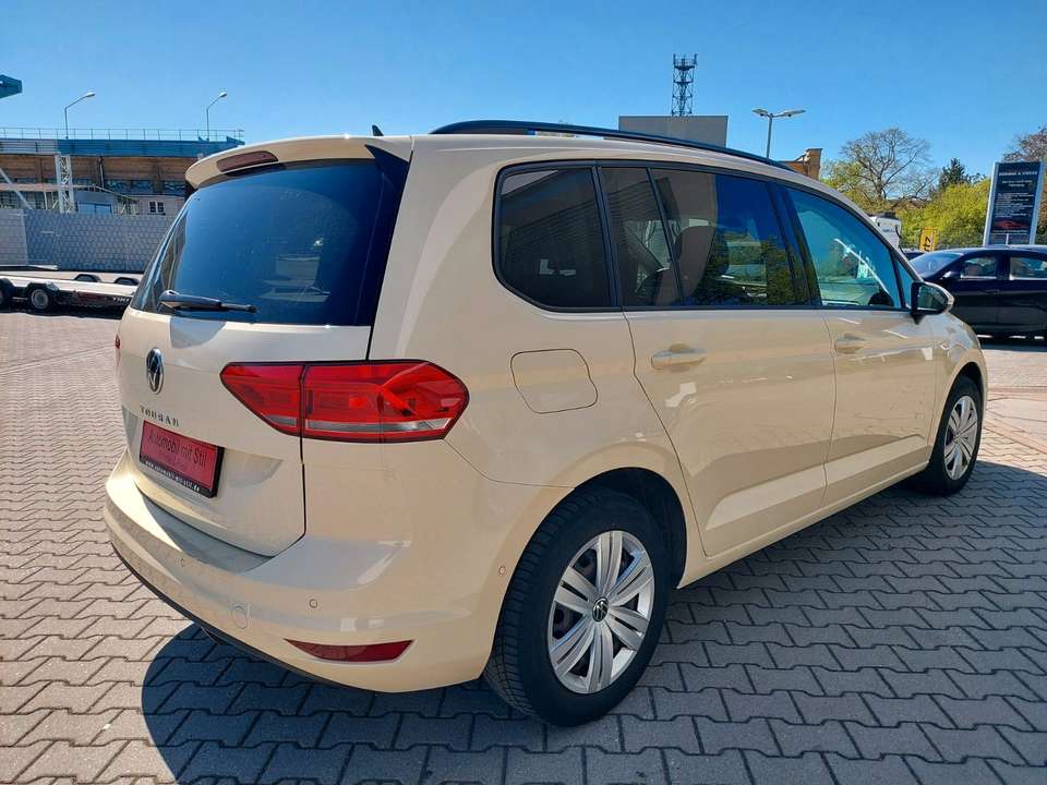 Volkswagen Touran - Imagem 10