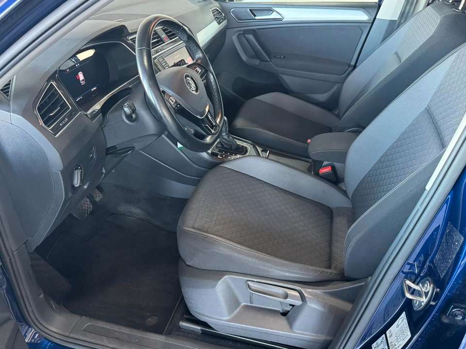 Volkswagen Tiguan Allspace - Imagem 7