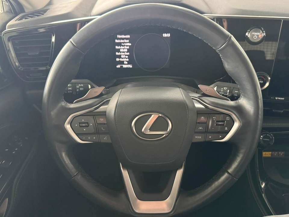 Lexus NX 350h - Imagem 8