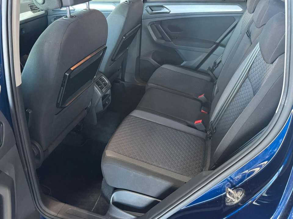 Volkswagen Tiguan Allspace - Imagem 14