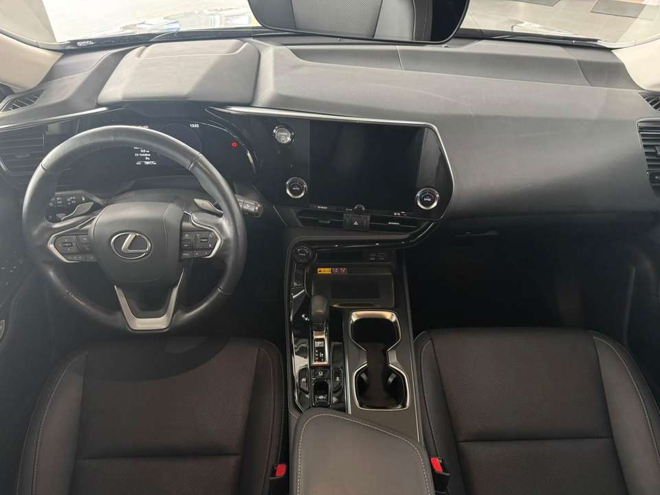 Lexus NX 350h - Imagem 15