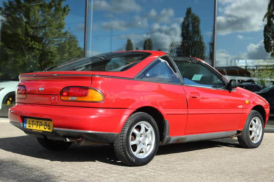 Nissan 100 NX - Imagem 2