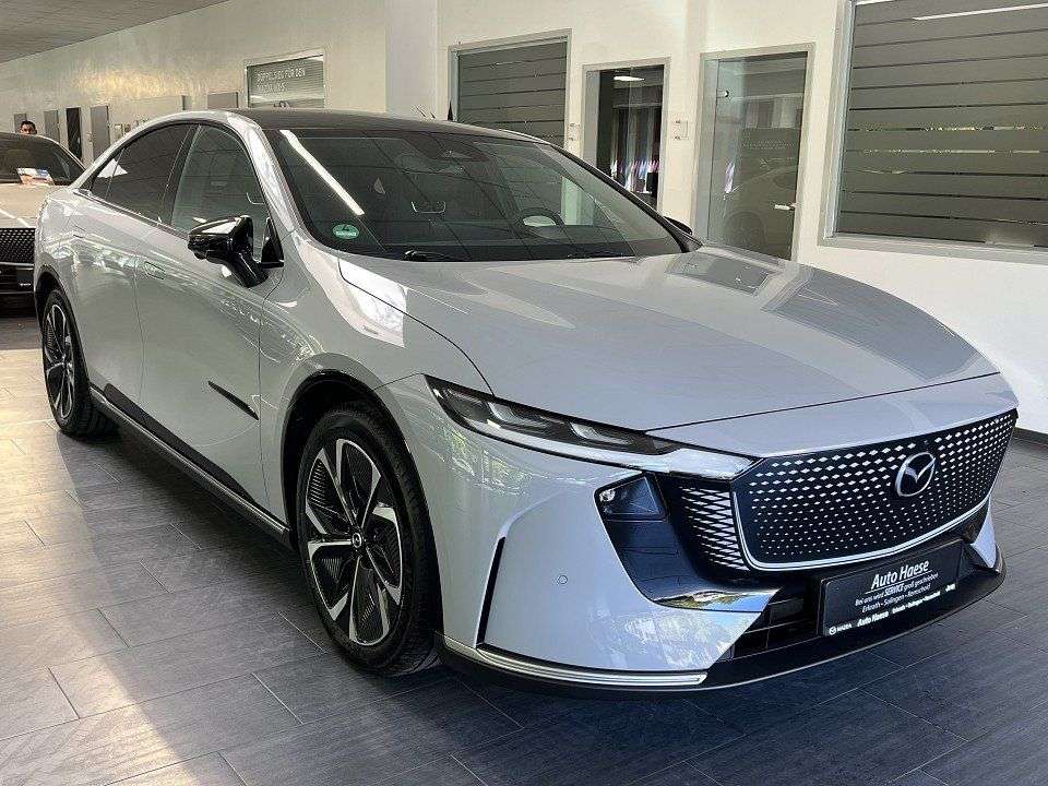 Mazda 6e - Imagem 1